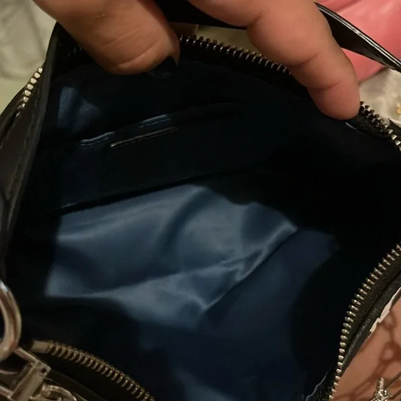 Coach Peyton signature denim style handbag - Picture 4 of 6